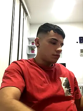 Snapshot of Liam_se chatting on December 23, 8:45 am Liam se online show from December 23, 8:45 am