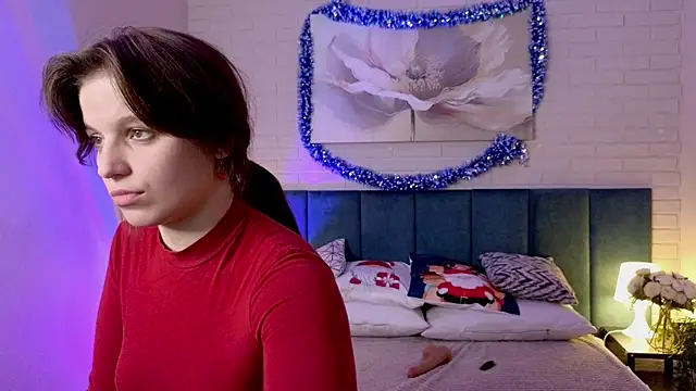 RosieHearts online show from December 22, 8:50 pm