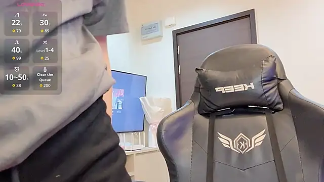 Snapshot of Achix58 chatting on March 8, 3:49 pm Achix58 online show from March 8, 3:49 pm