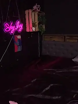 Snapshot of Shy-Ivy chatting on March 25, 10:49 pm Shy-Ivy online show from March 25, 10:49 pm