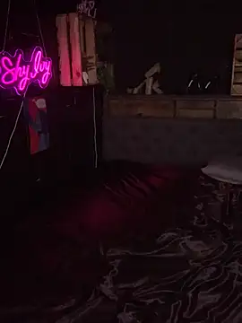 Snapshot of Shy-Ivy chatting on April 2, 9:56 pm Shy-Ivy online show from April 2, 9:56 pm