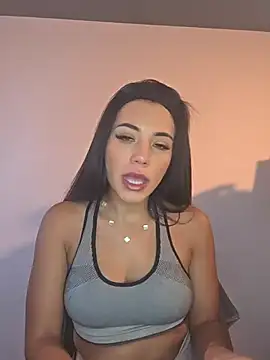 Snapshot of Lunaa90 chatting on March 24, 5:12 am Lunaa90 online show from March 24, 5:12 am