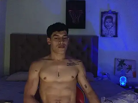 blorelopez online show from November 23, 10:42 pm