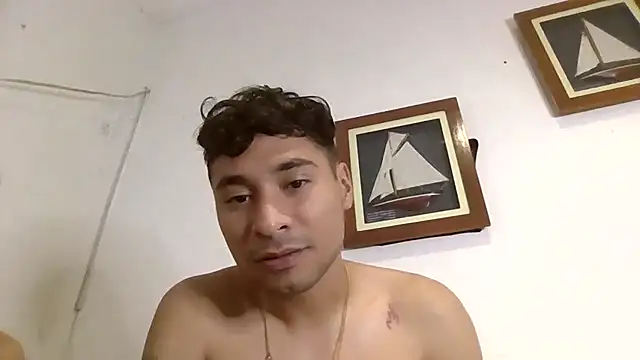 miguelgomher online show from December 14, 10:25 pm