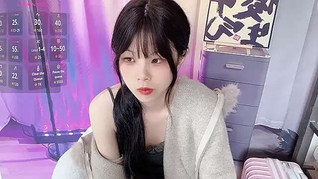 bunny-- online show from December 3, 5:04 am