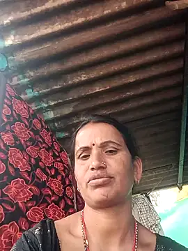 Snapshot of Sexy_bigg chatting on November 23, 6:46 am Sexy bigg online show from November 23, 6:46 am