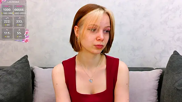 UmbraVelour online show from February 13, 3:41 pm