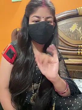 cutestpearl online show from May 8, 8:03 pm