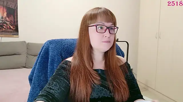 Foxy-lady online show from April 3, 9:51 am