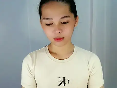 sluttyLeila online show from February 1, 2:59 pm