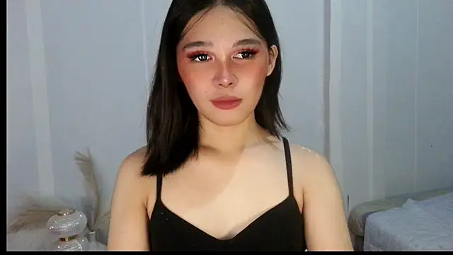 Snapshot of sluttyLeila chatting on May 16, 12:59 pm sluttyLeila online show from May 16, 12:59 pm