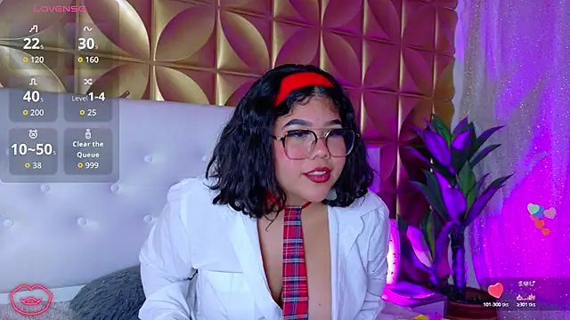 Snapshot of Amanda_Mooree chatting on March 9, 4:05 am Amanda Mooree online show from March 9, 4:05 am