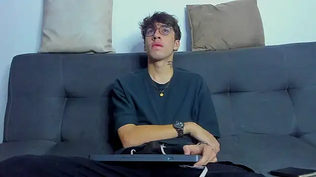 Dio  morningstar online show from December 20, 12:34 pm