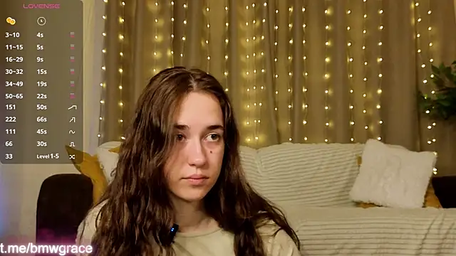 SudieNatera online show from December 2, 5:24 am