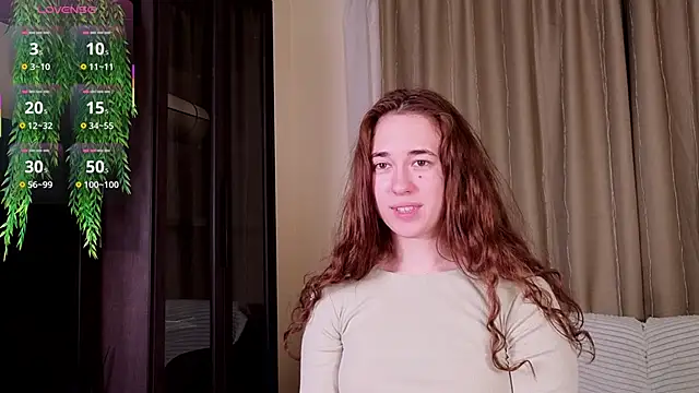 SudieNatera online show from December 20, 5:58 am