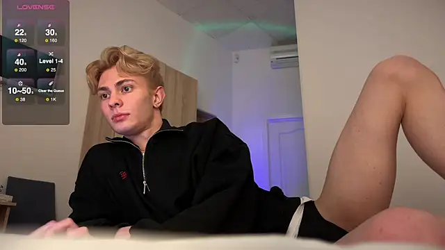 Snapshot of Even_Vrot chatting on January 14, 7:19 pm Even Vrot online show from January 14, 7:19 pm