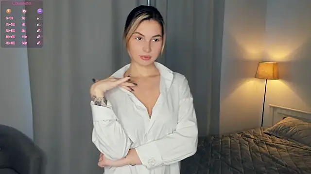 FeliciaKogen online show from December 16, 7:24 am