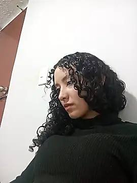 pettymoon1 online show from January 9, 9:27 pm