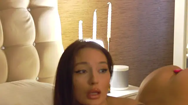 AlishaRuby online show from December 17, 7:25 am