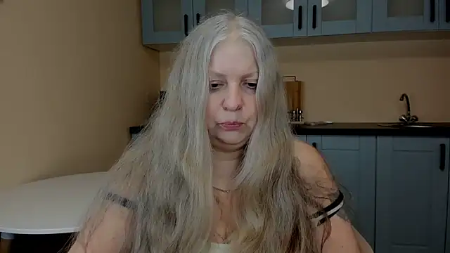 mariabelladonna online show from March 5, 8:43 am