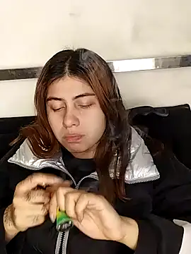 Emmyxxx online show from January 17, 5:12 am