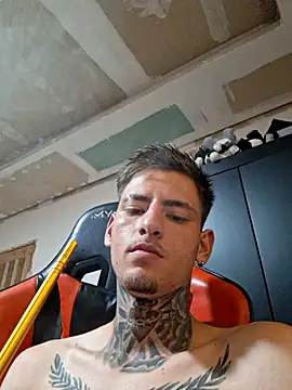 Artur386383 online show from March 18, 6:05 am