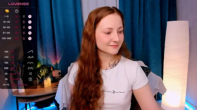 Snapshot of velvet_cherry_ chatting on February 22, 8:57 am velvet cherry online show from February 22, 8:57 am