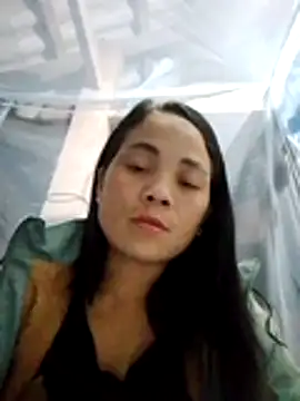 bela-hayes online show from December 22, 1:19 pm