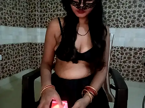 Sassy Shanvi online show from April 1, 11:13 pm