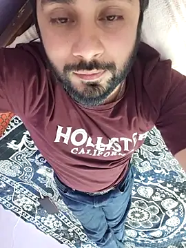 Cute Lucky online show from March 14, 3:39 pm