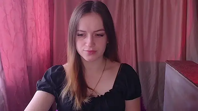 Illa May online show from March 26, 7:58 am