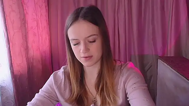 Illa May online show from March 31, 9:53 am