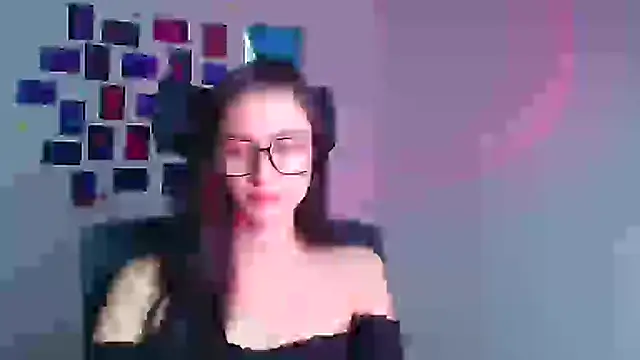 Stella XO online show from December 20, 6:42 am