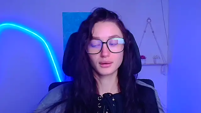 Stella XO online show from January 14, 6:41 am