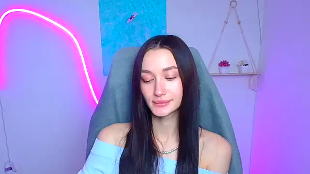 Stella XO online show from March 1, 6:15 am