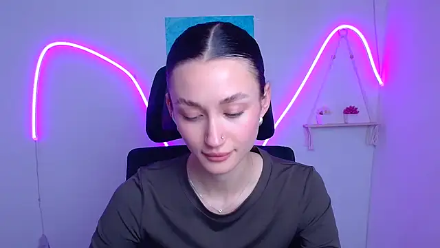 Stella XO online show from May 14, 5:47 am