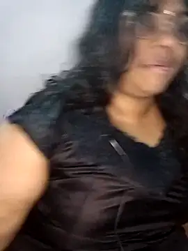 Riya-mallus online show from December 2, 4:02 pm