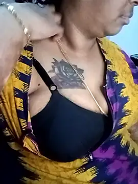 Riya-mallus online show from December 22, 11:40 am