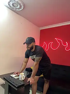 Mike savage3 online show from March 24, 12:10 pm