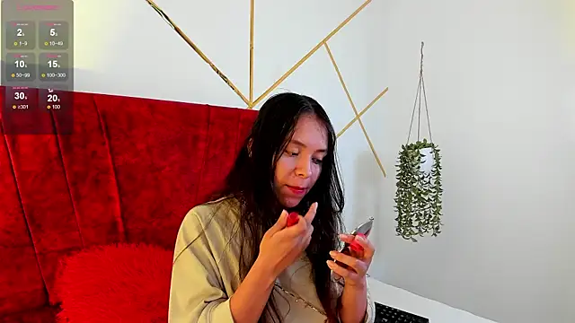 Julieta Lein  online show from January 15, 10:02 pm