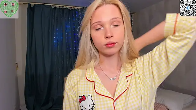 CherrylHolme online show from February 23, 9:01 pm