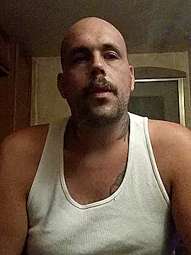 Snapshot of BigriskDaddy92 chatting on November 26, 4:02 am BigriskDaddy92 online show from November 26, 4:02 am