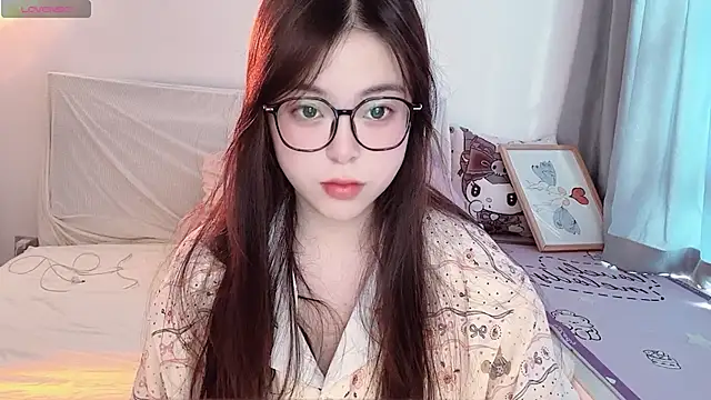 Snapshot of -Angela chatting on December 16, 7:35 am -Angela online show from December 16, 7:35 am