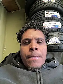 24denio online show from February 26, 5:01 pm