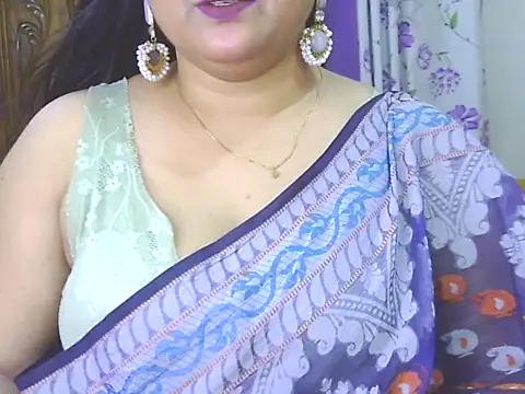 Natasha pihu online show from April 4, 12:46 pm