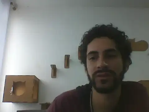 Snapshot of Temp7 chatting on February 27, 12:38 pm Temp7 online show from February 27, 12:38 pm