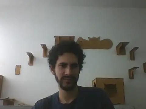 Snapshot of Temp7 chatting on March 9, 4:44 pm Temp7 online show from March 9, 4:44 pm