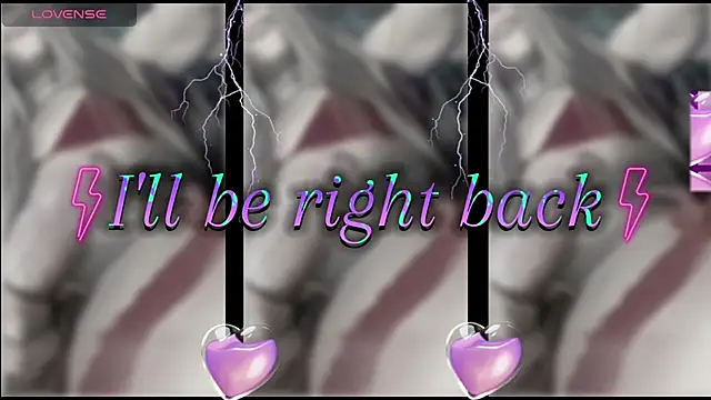 Snapshot of Bellasweet22 chatting on April 8, 7:36 pm Bellasweet22 online show from April 8, 7:36 pm