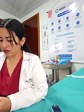 JustSamantha  online show from March 16, 12:53 pm