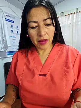JustSamantha  online show from May 6, 10:53 am